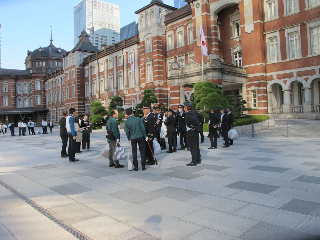 Station Cleaning Crew